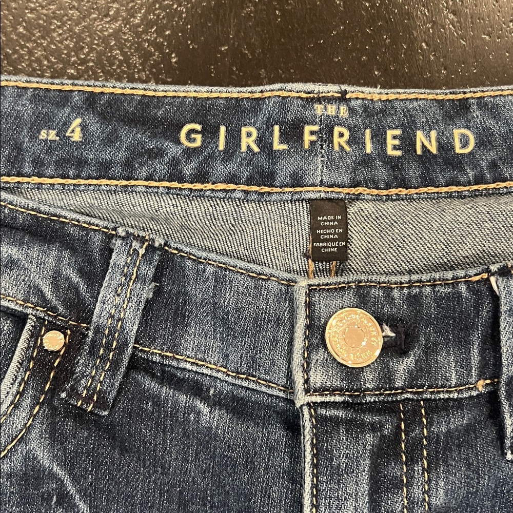 White House Black Market The Girlfriend Distressed Jeans Size 4 - Picture 9 of 12